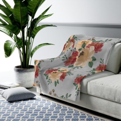 Floral Velveteen Plush Blanket - Image 4