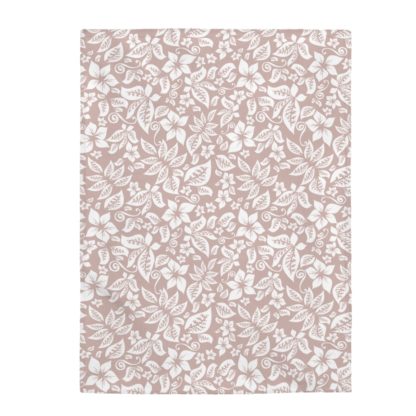 Pink Floral Velveteen Plush Blanket - Image 3